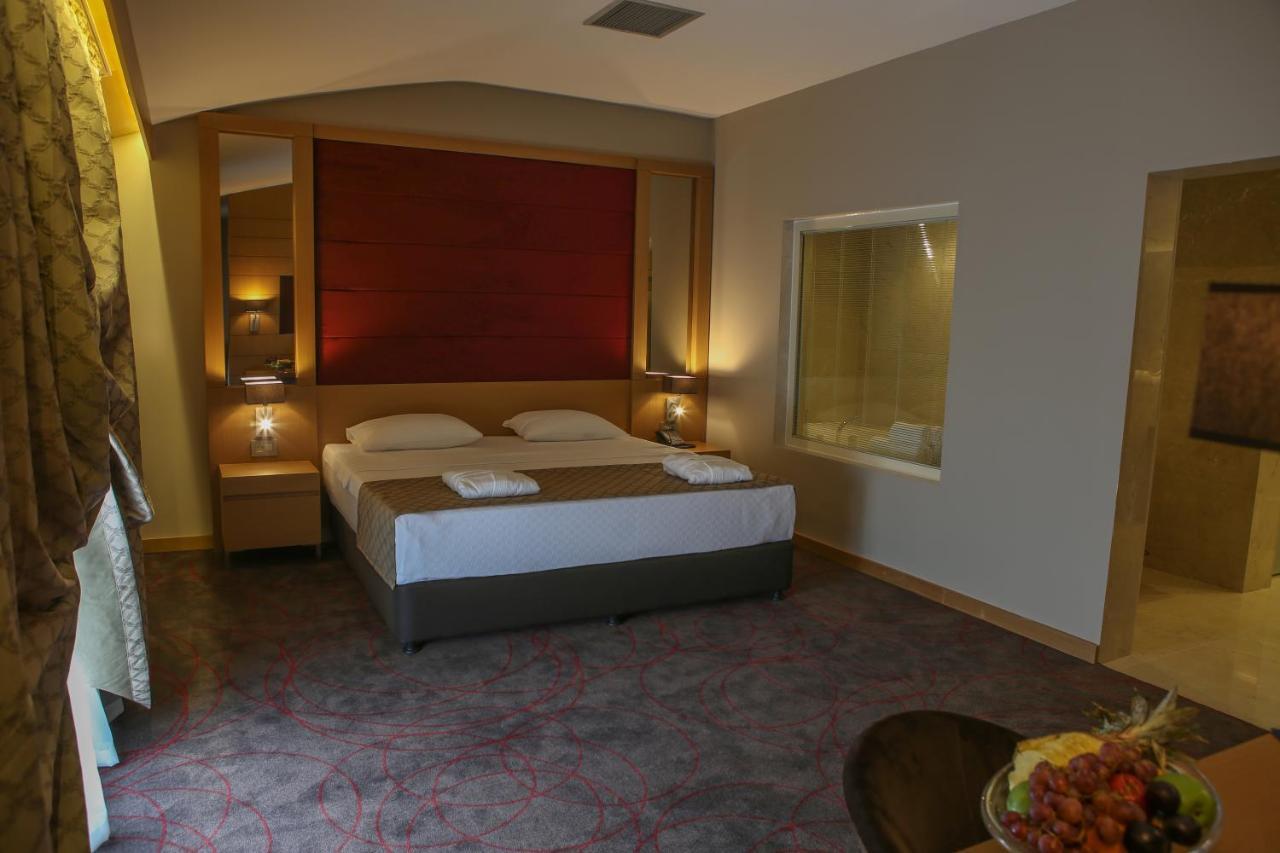 Ramada Resort By Wyndham Unye Экстерьер фото